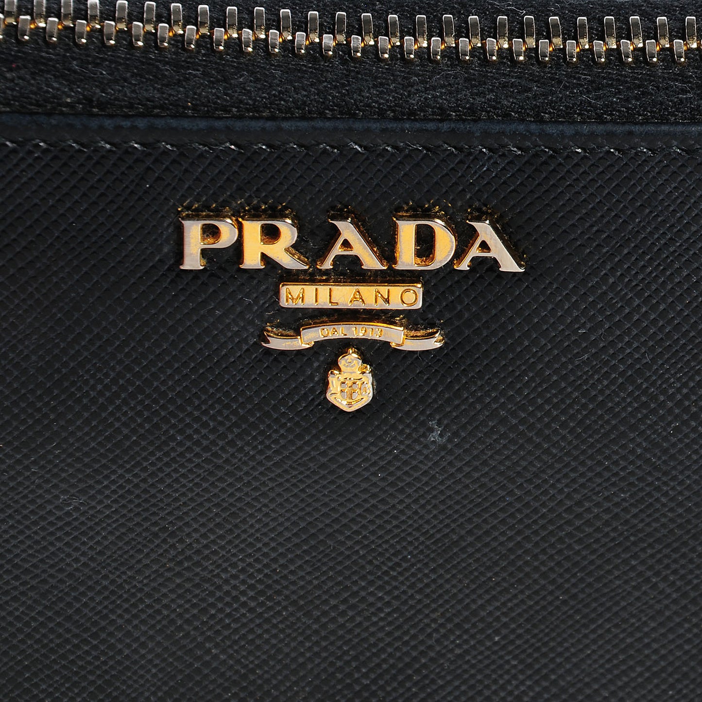 Saffiano Zip Around Wallet Nero Black
