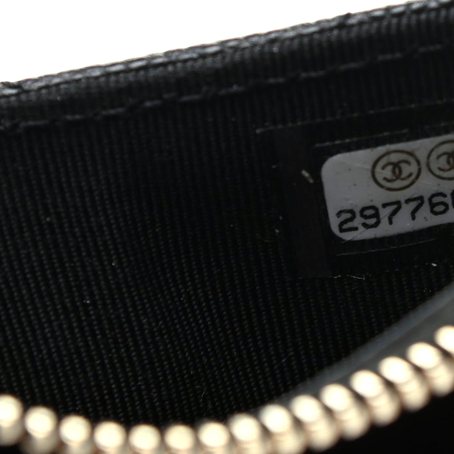 Chanel Caviar Quilted CC Zip Card Holder Black 7 of 8