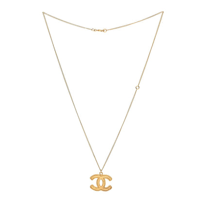 Chanel Metal CC Necklace Matte Gold 3 of 4