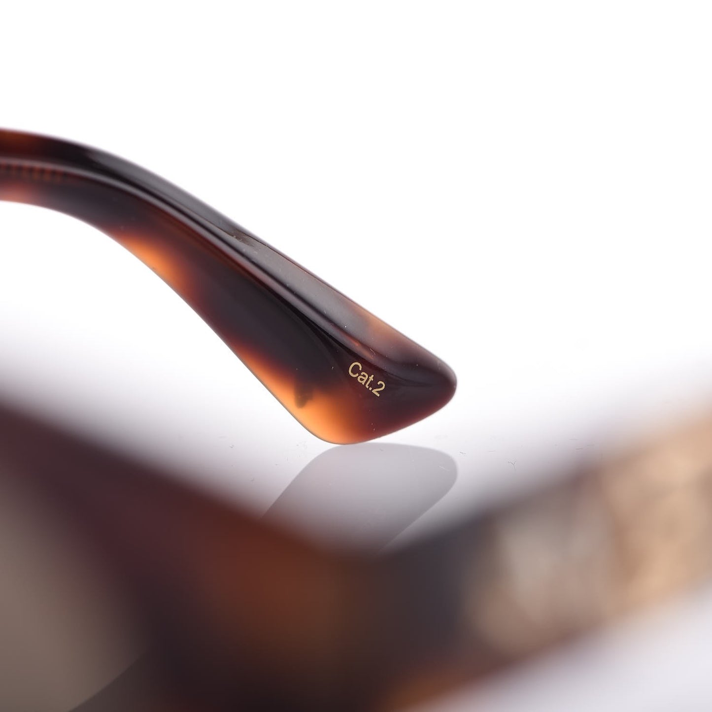Round Frame GG Star Sunglasses GG0207S Tortoiseshell