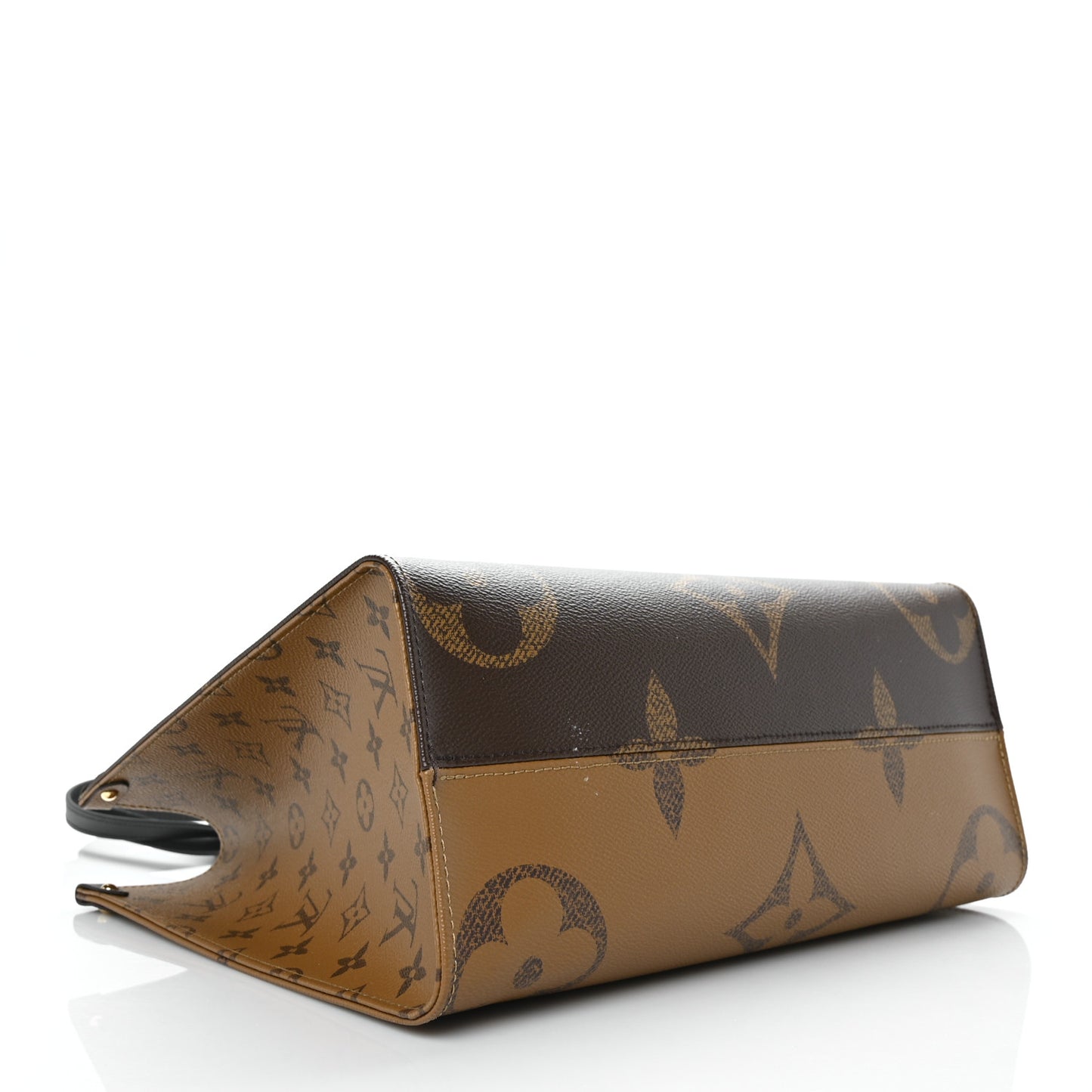 Reverse Monogram Giant Onthego MM