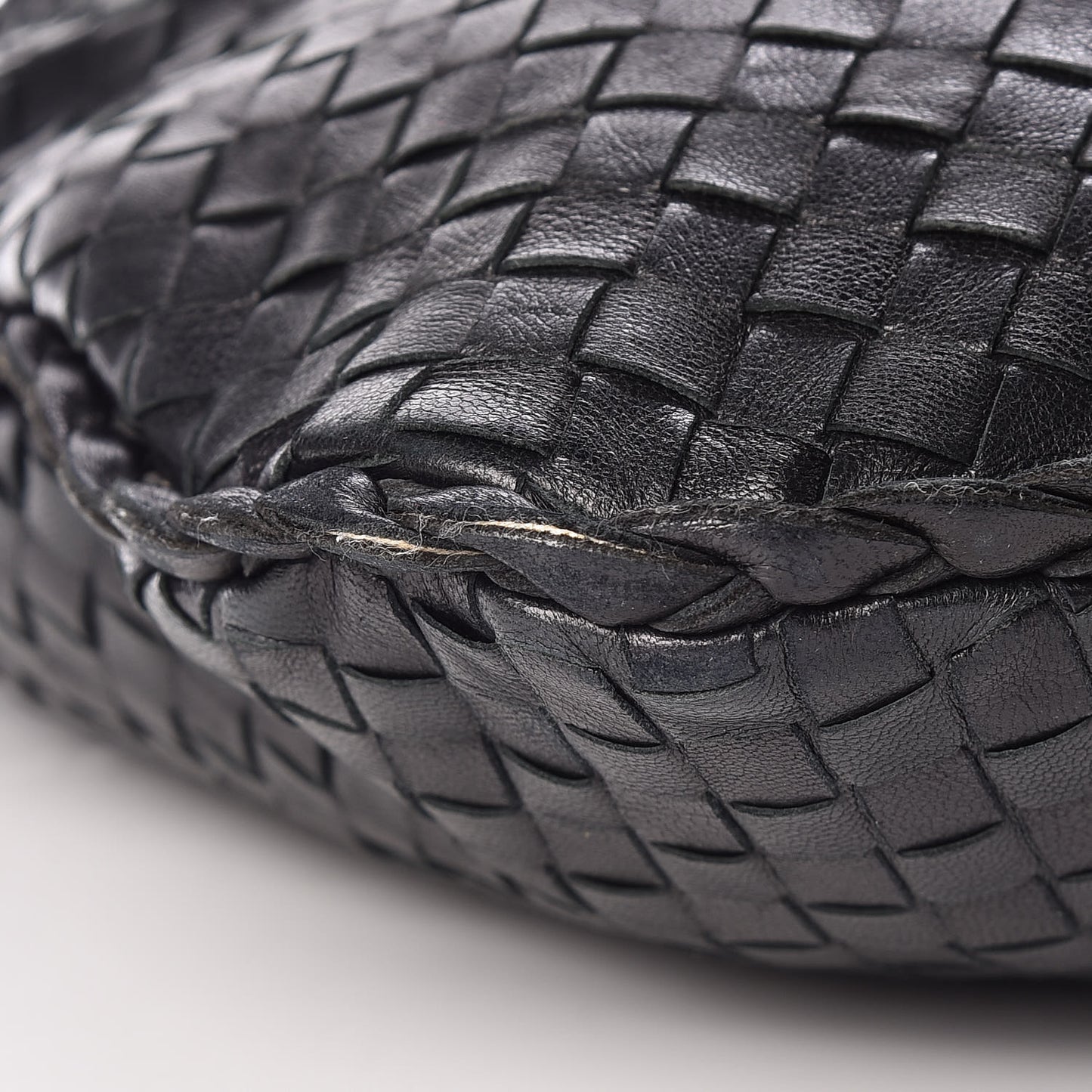 Nappa Intrecciato Medium Veneta Hobo Black