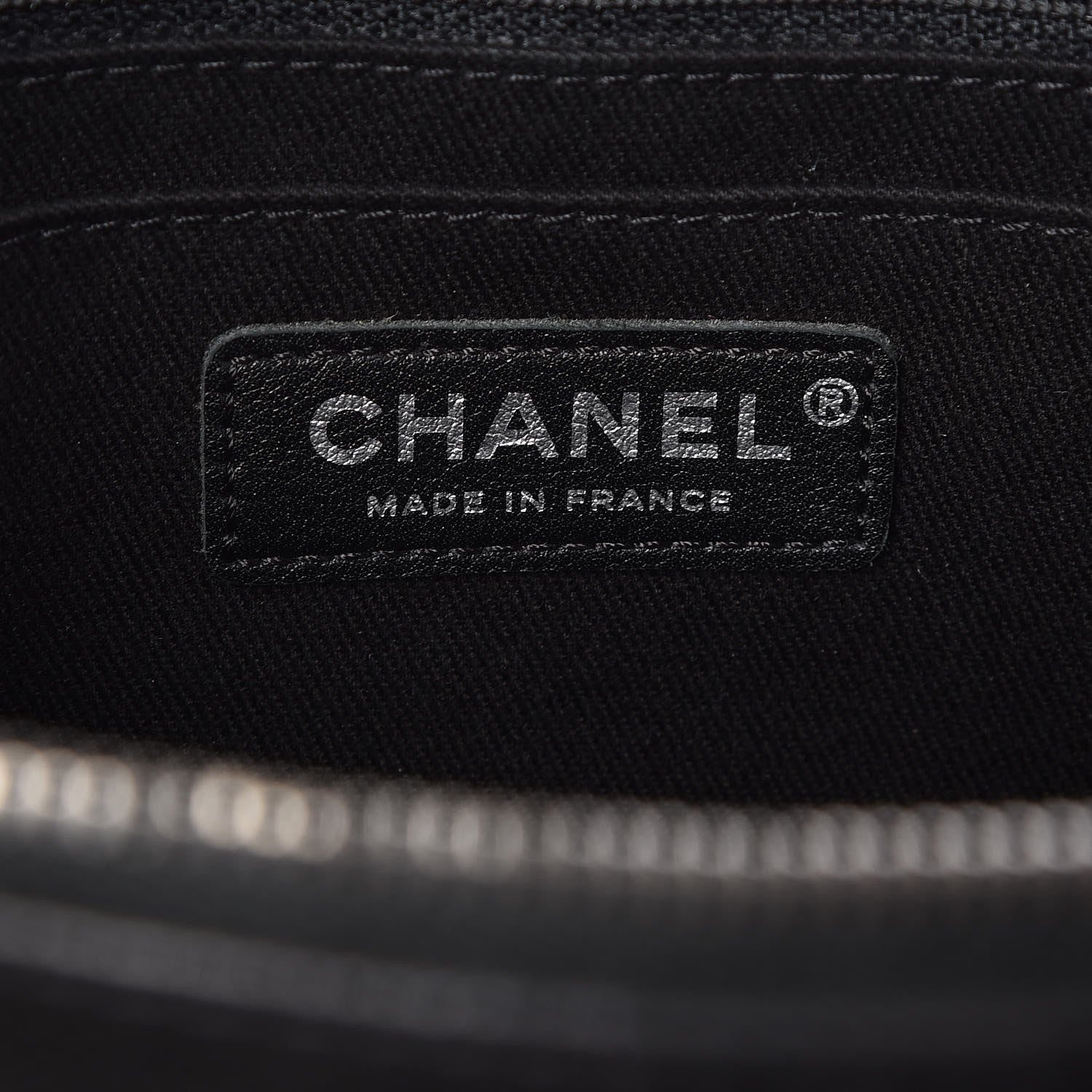 Chanel Grained Vegetal Calfskin Urban Shopping Tote Black 7 of 9