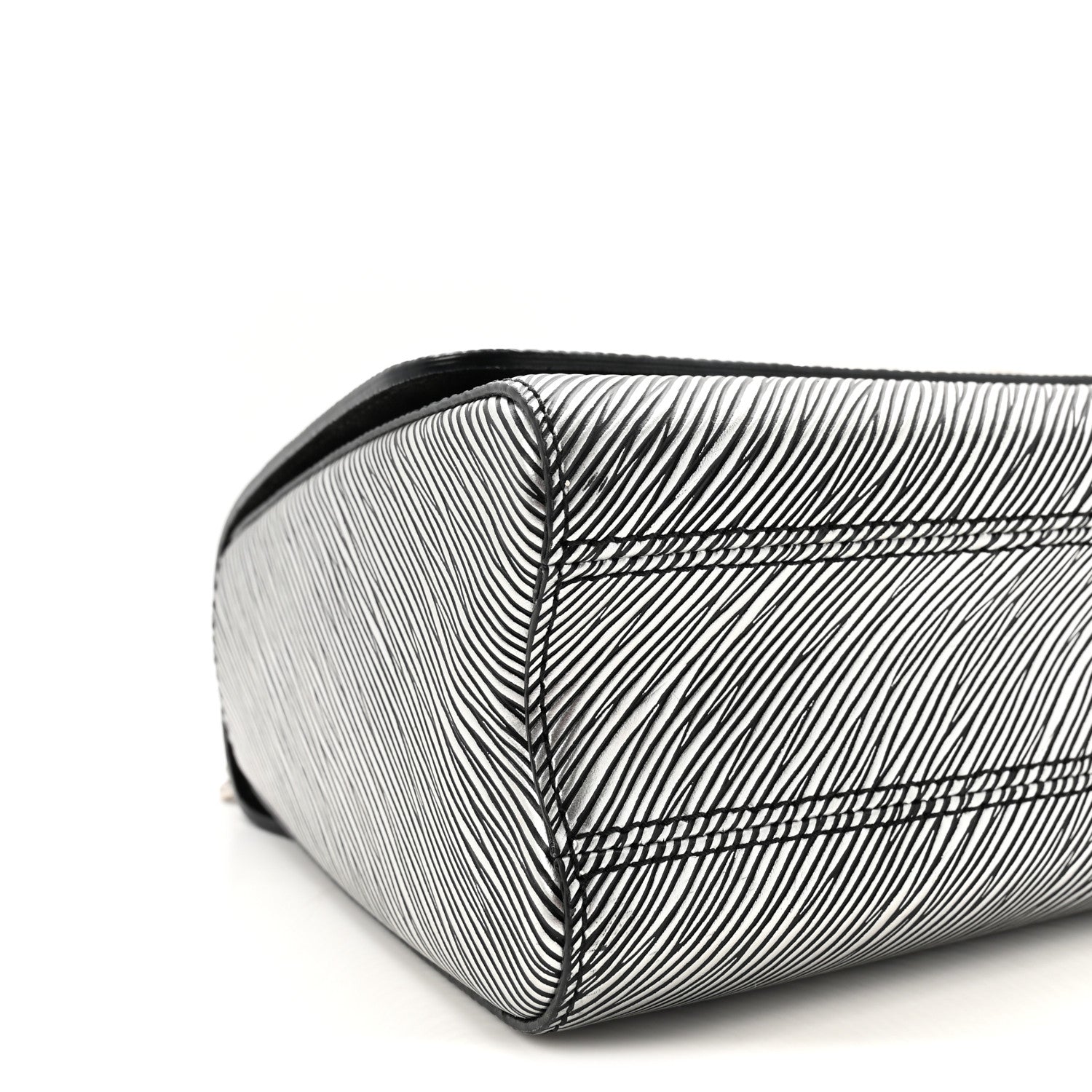 Louis Vuitton Epi Twist Shoulder Bag MM Argent 7 of 8