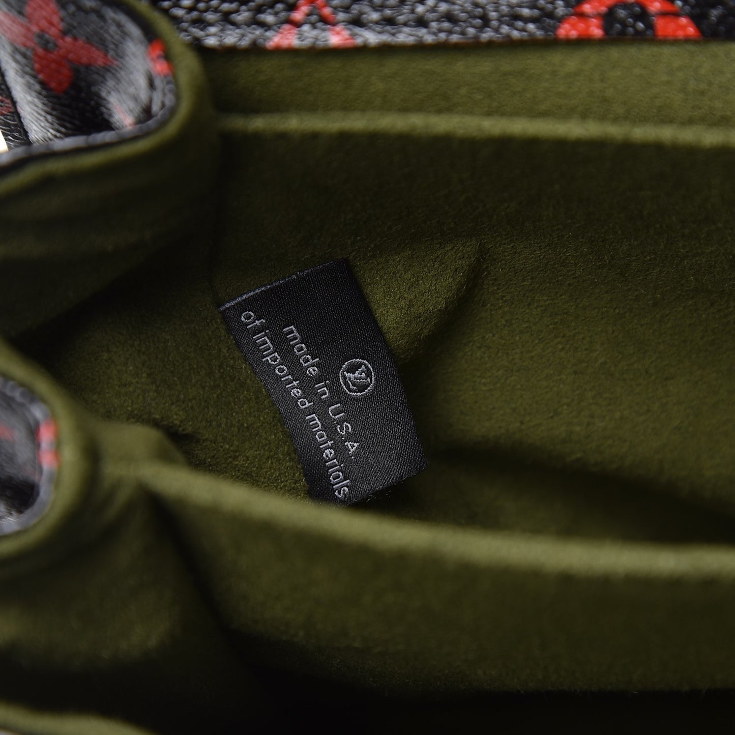 Monogram Infrarouge Pochette Metis