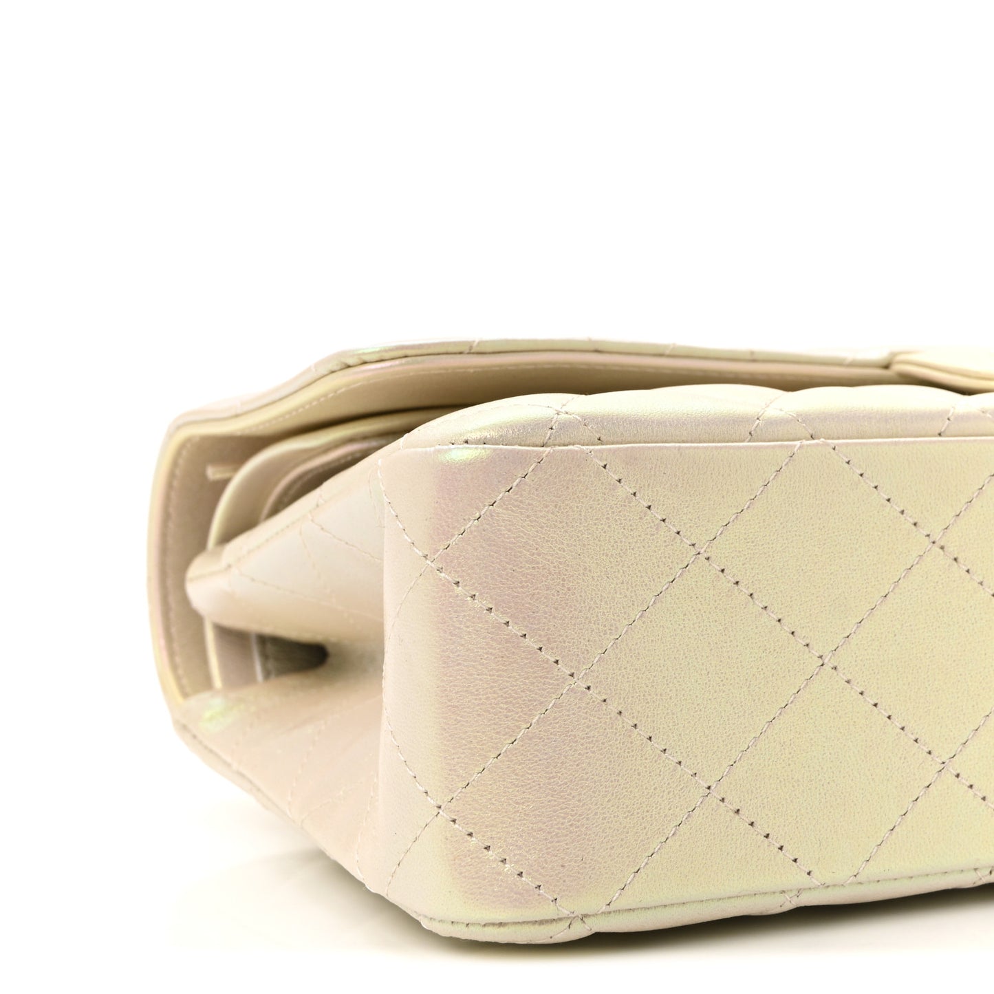 Iridescent Lambskin Quilted Medium Double Flap Ivory