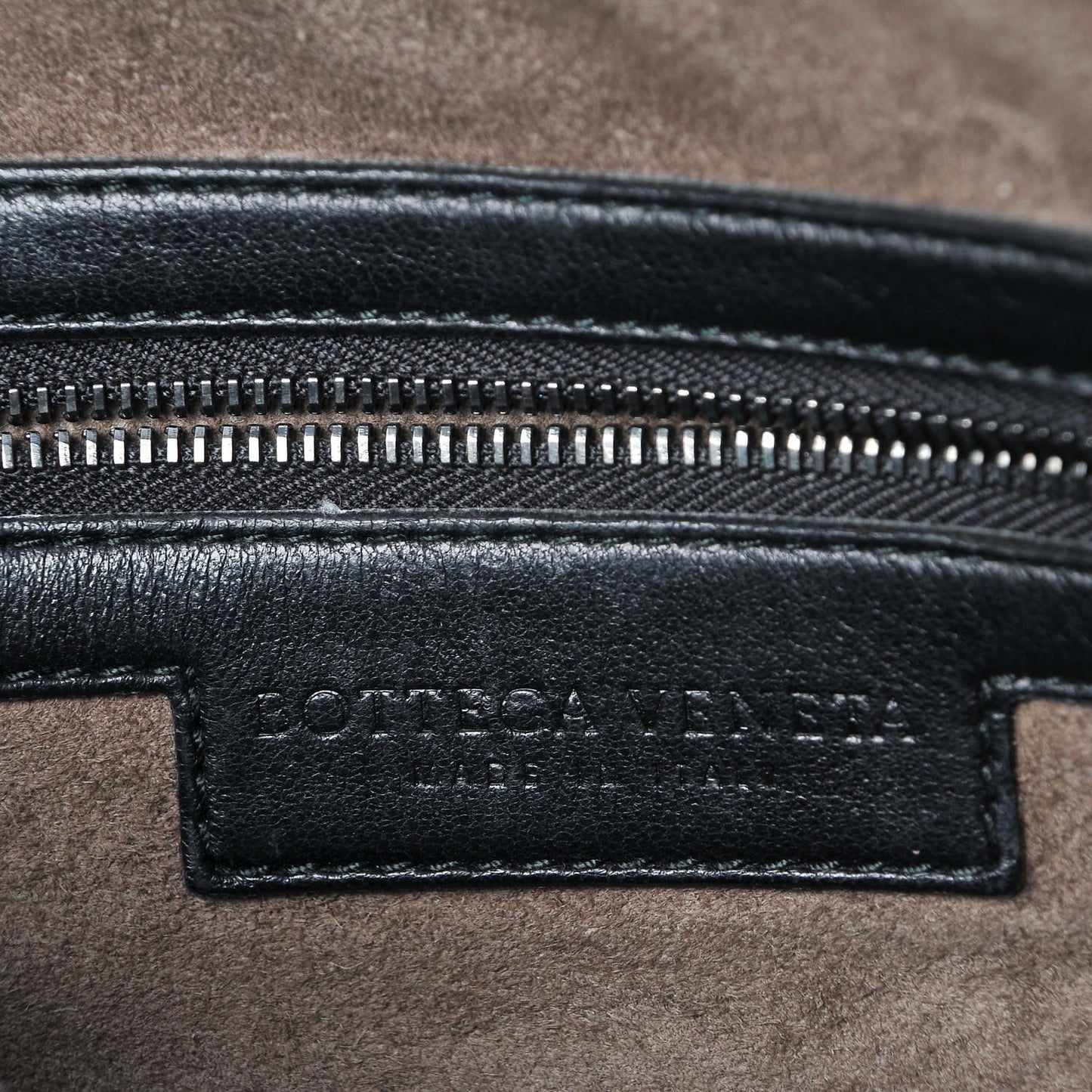 Nappa Intrecciato Pillow Crossbody Messenger Nero Black