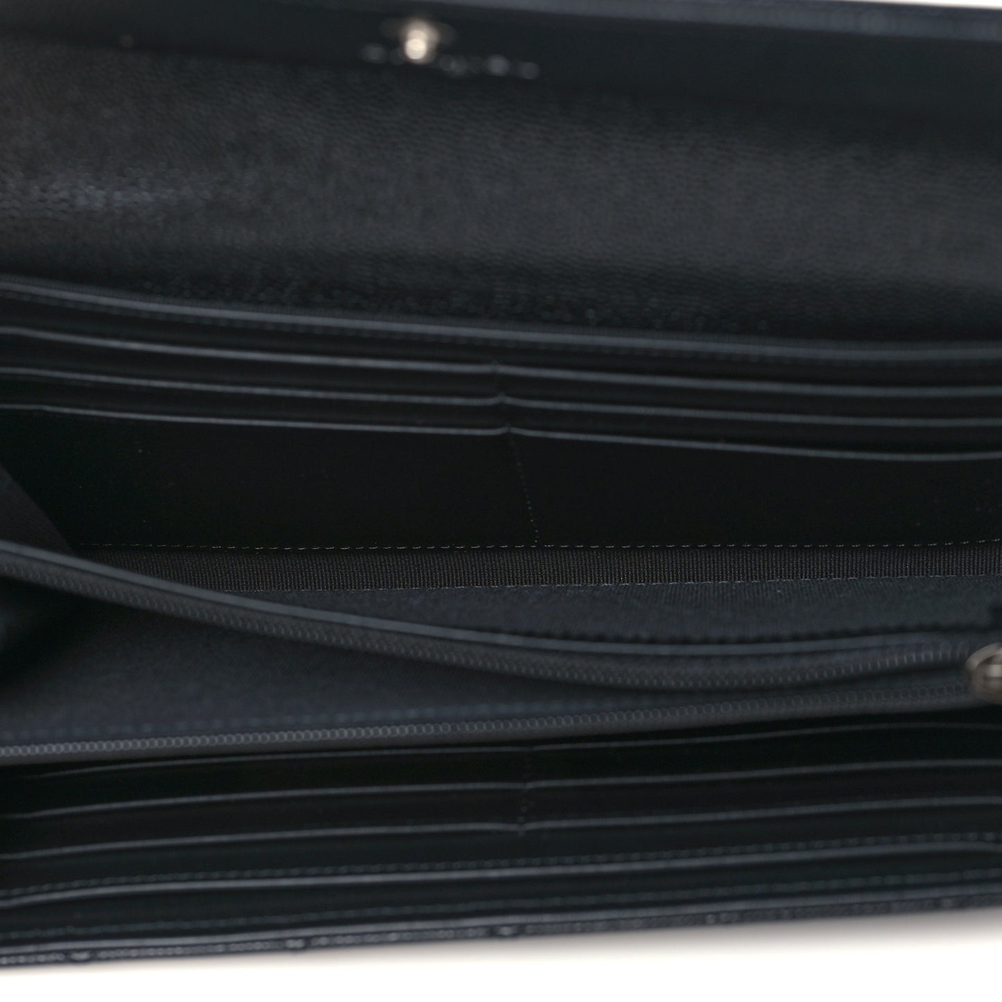 Caviar Quilted Large Boy Gusset Flap Wallet Black