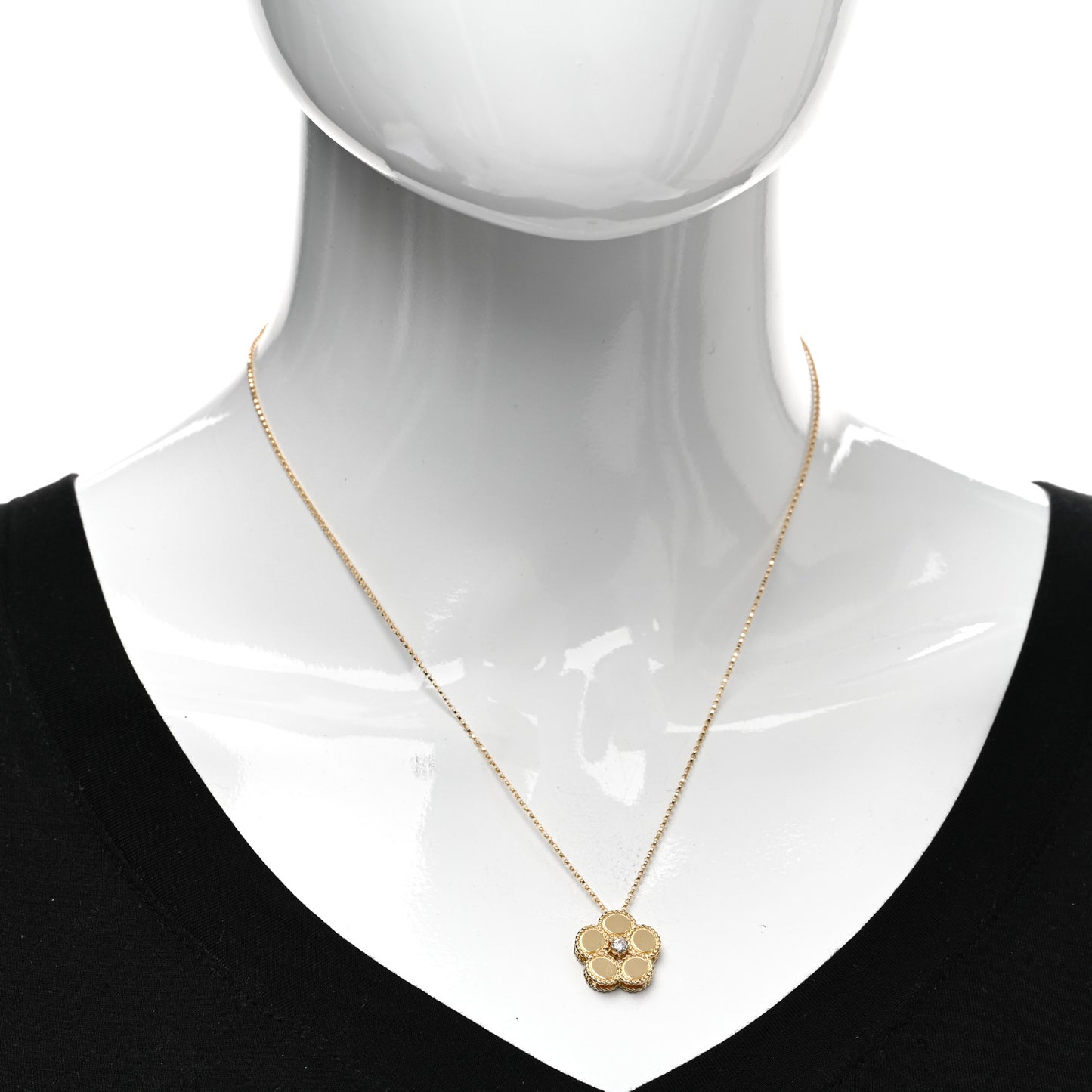 18K Yellow Gold Diamond Daisy Pendant Necklace