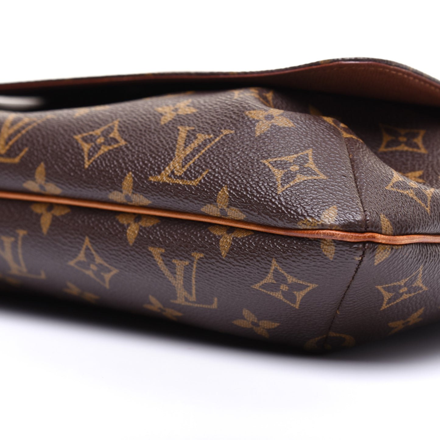 Monogram Musette GM