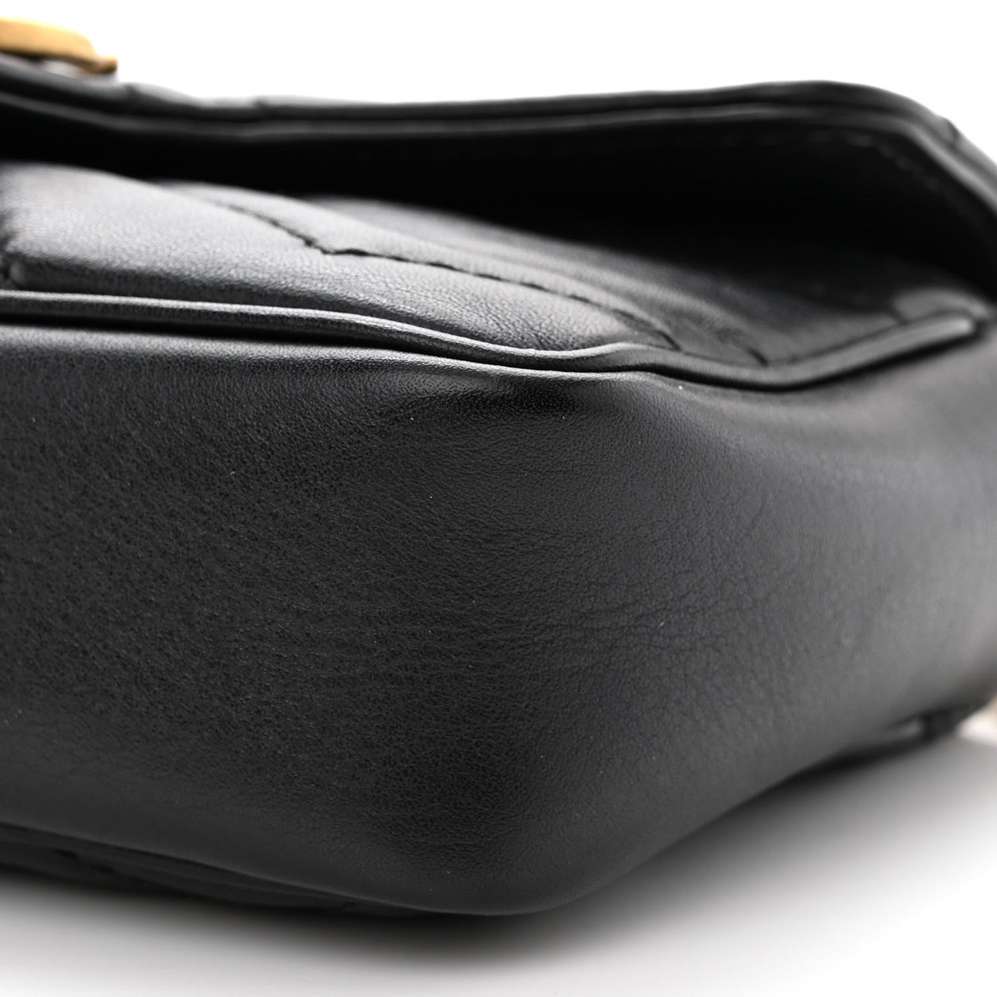 Calfskin Matelasse Super Mini GG Marmont Shoulder Bag Black
