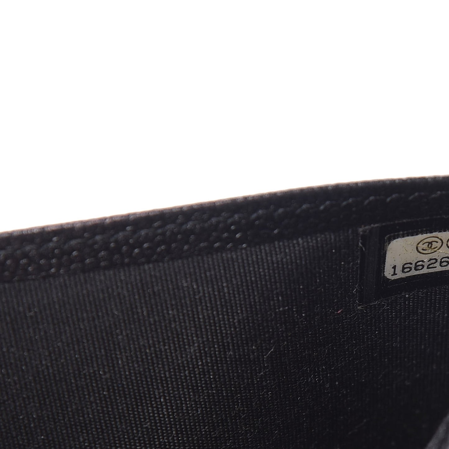 Caviar Sevruga Yen Wallet Black