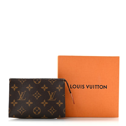 Louis Vuitton Monogram Toiletry Pouch 15 8 of 8