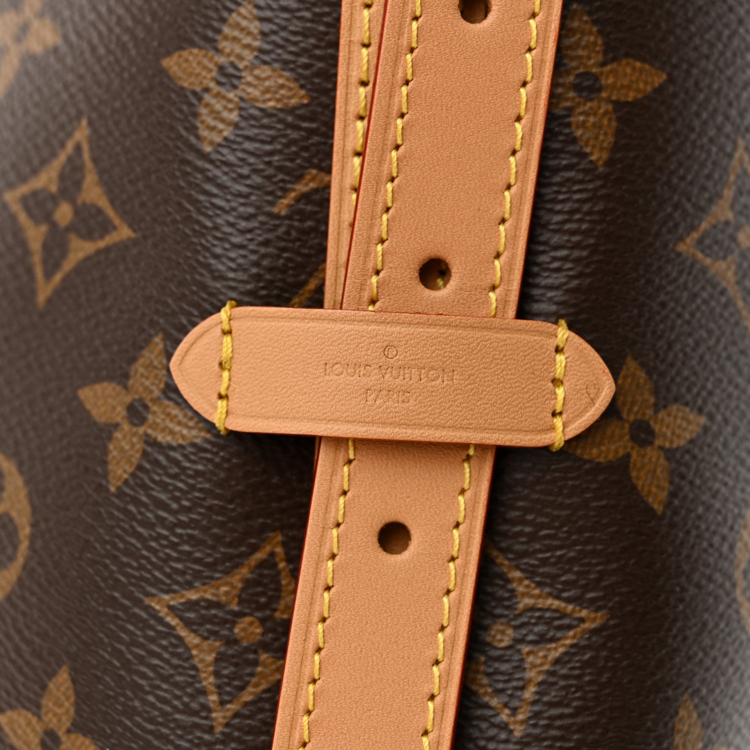 Louis Vuitton Monogram CarryAll MM 8 of 11