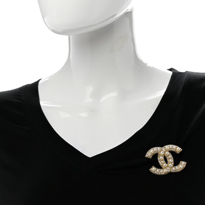 Chanel Pearl CC Brooch Gold 2 of 4