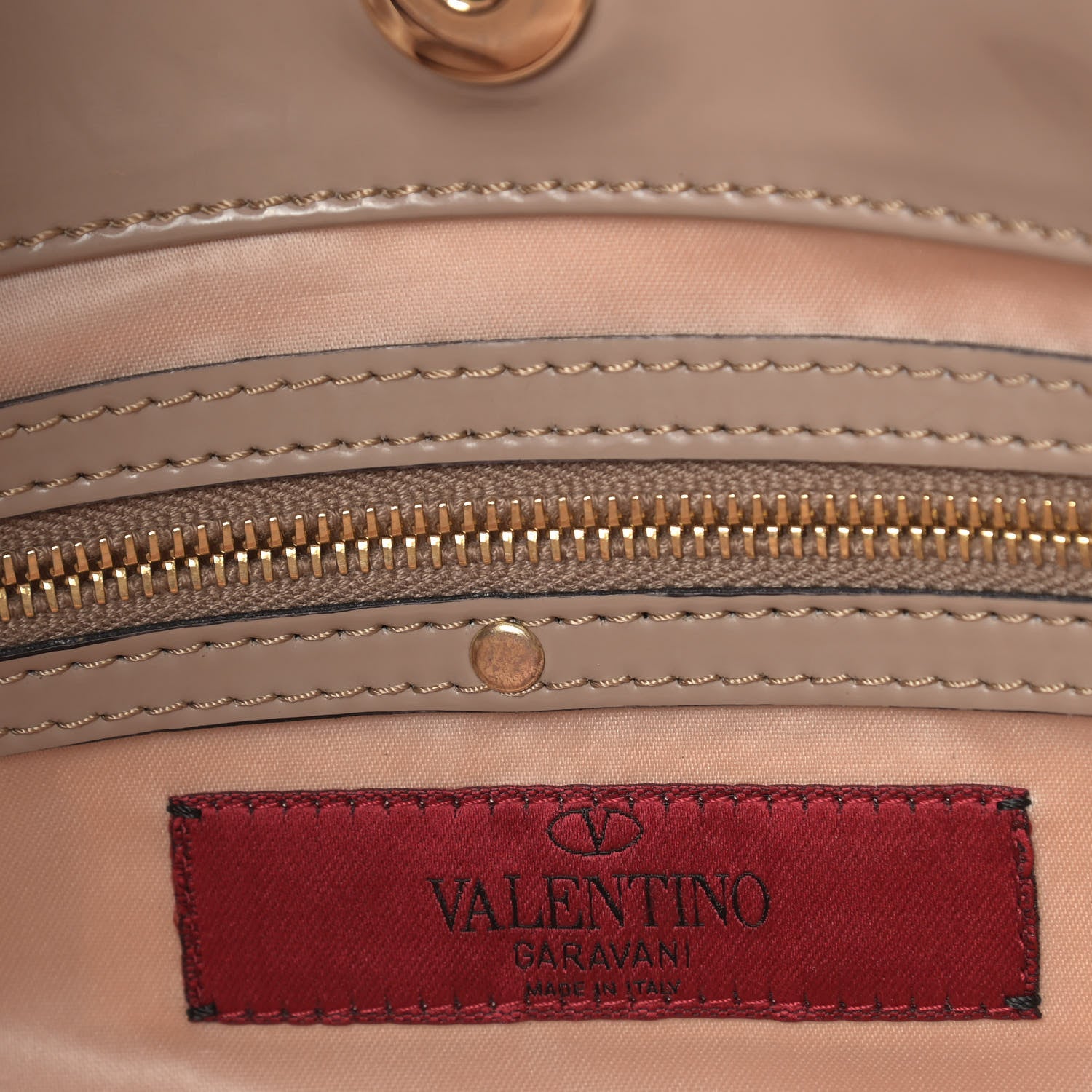 Valentino Garavani Patent Lacca Large Nuage Bow Hobo Nude 9 of 11