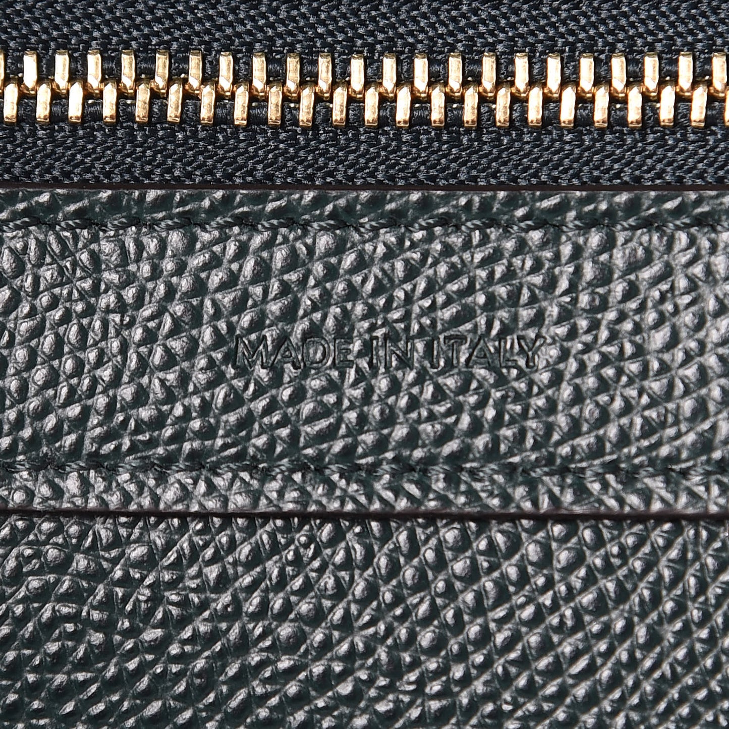Grained Calfskin Small Vertical Cabas Amazone