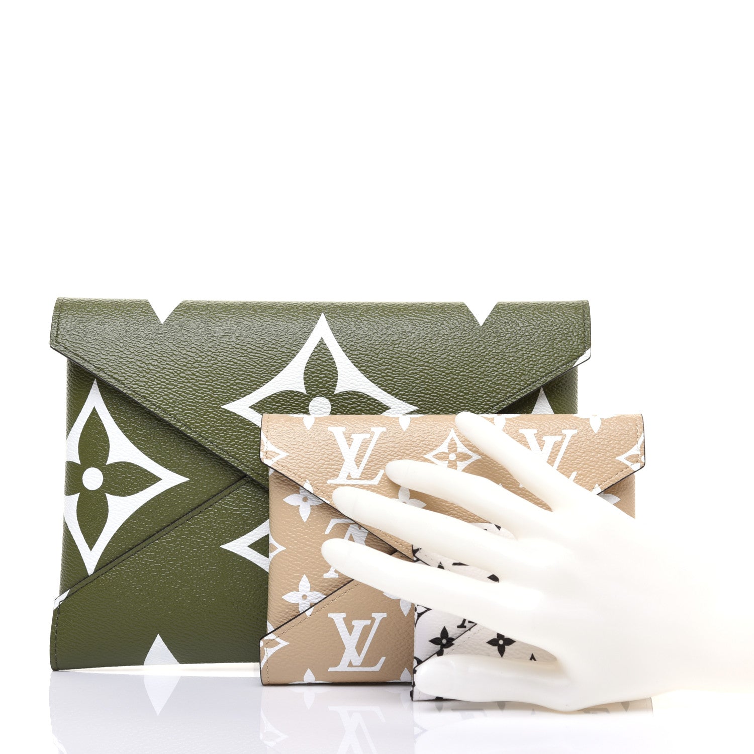 Louis Vuitton Monogram Giant Kirigami Pochette Set 2 of 14
