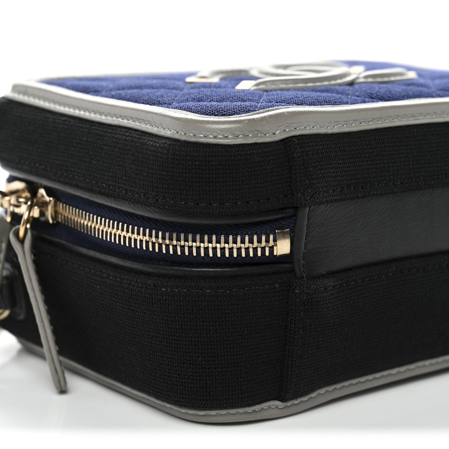 Chanel Jersey Quilted Small CC Filigree Vanity Case Blue Black