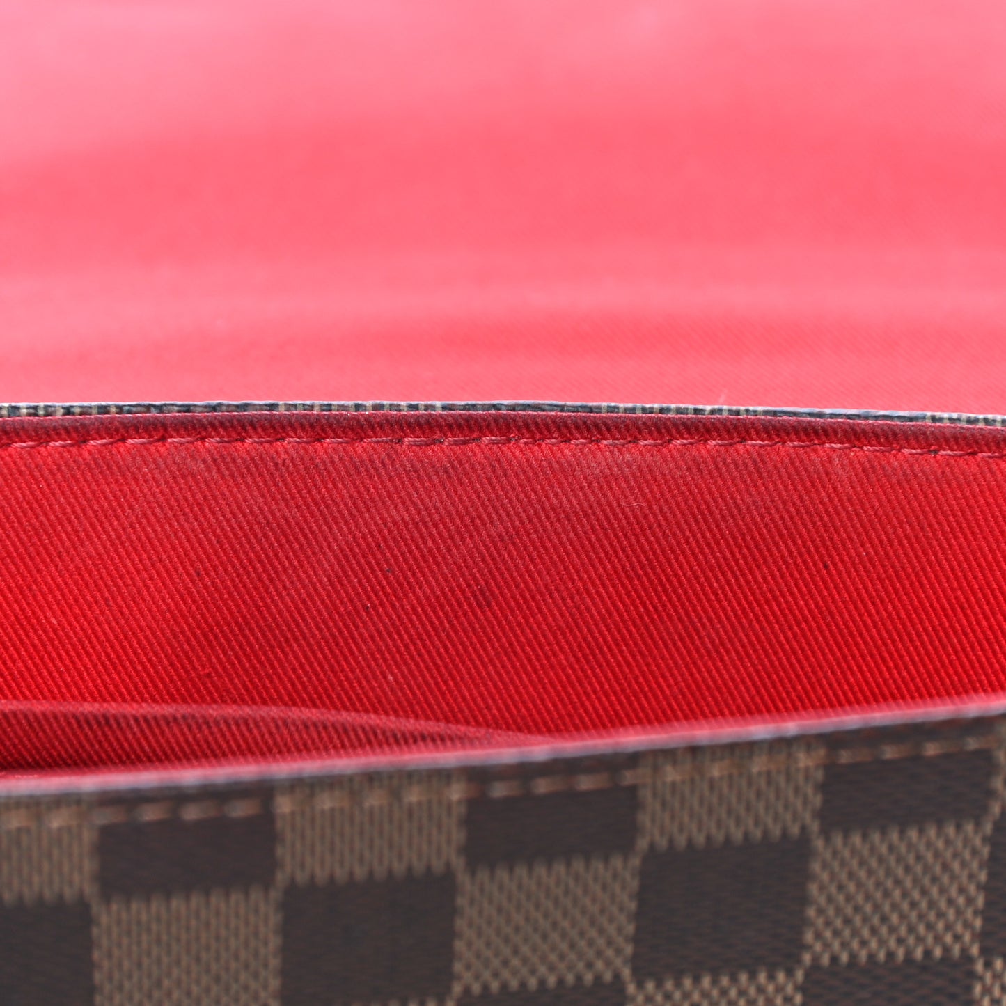 Damier Ebene Croisette