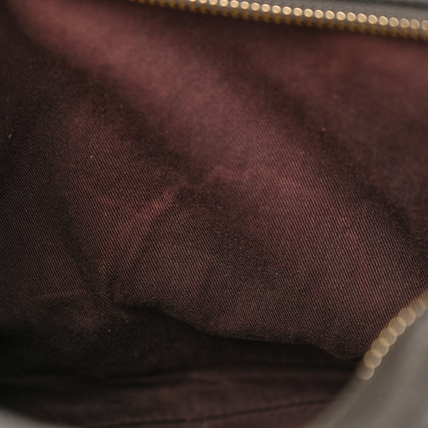 Chloe Calfskin Medium Paraty Rock 10 of 19