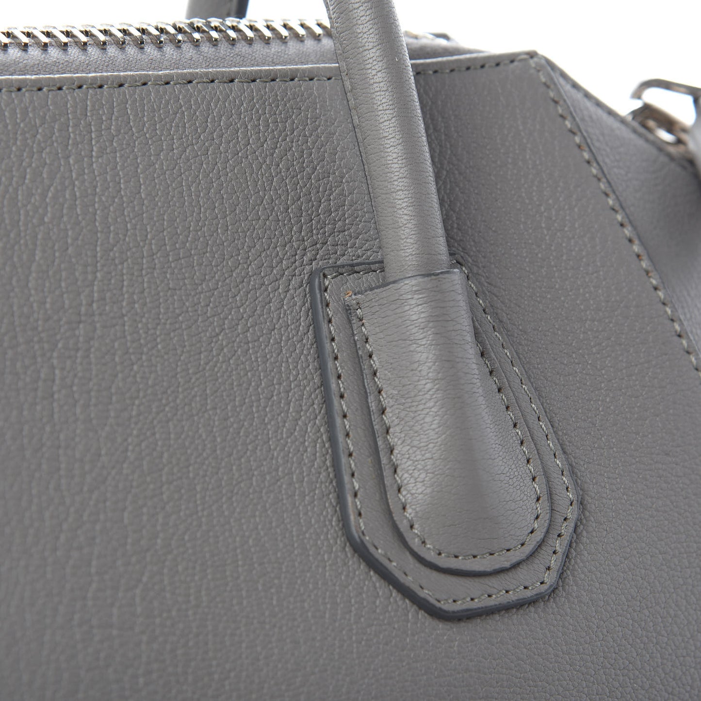 Sugar Goatskin Small Antigona Pearl Grey