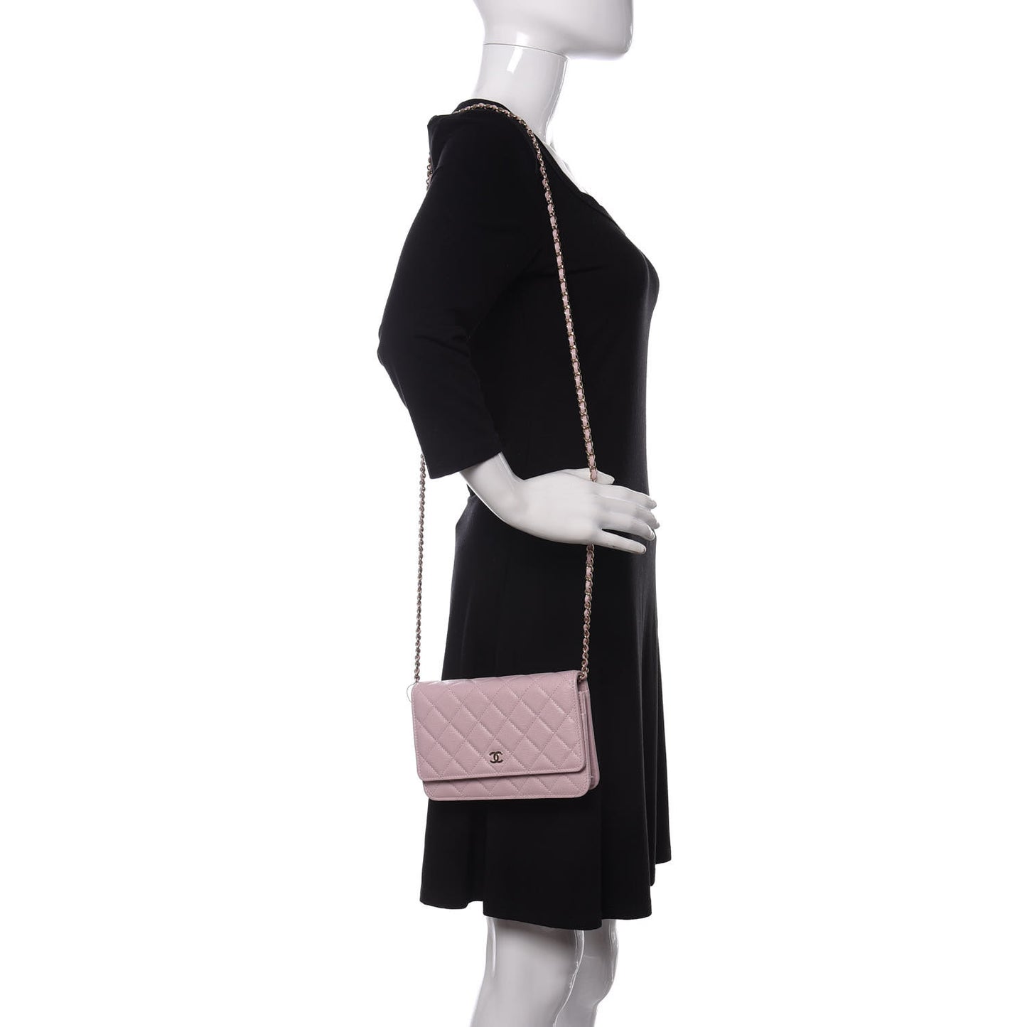 Caviar Quilted Wallet On Chain WOC Light Pink