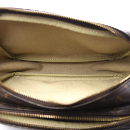 Louis Vuitton Monogram Reporter PM 7 of 9