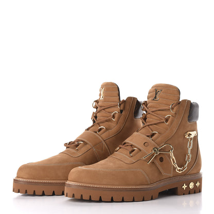 Louis Vuitton Suede Calfskin Monogram Mens Creeper Ankle Boots 9 Beige 3 of 9