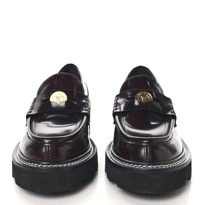 Louis Vuitton Glazed Calfskin LV Beaubourg Loafer 38 Bordeaux Red 3 of 9