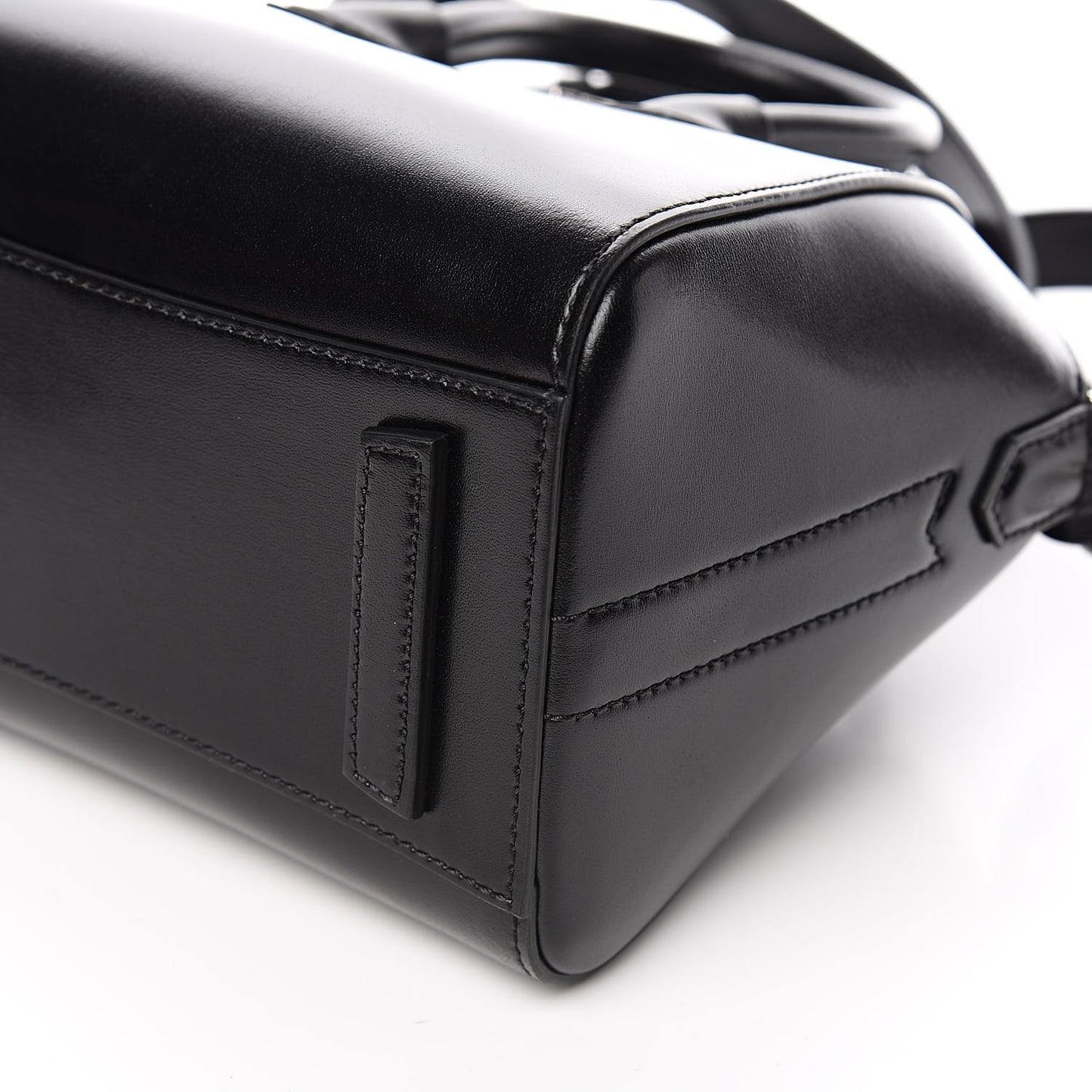 Shiny Lord Calfskin Mini Antigona Black