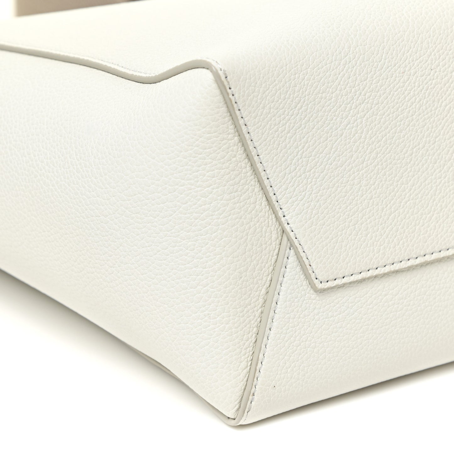 Soft Grained Calfskin Small Sangle Bucket Bag White