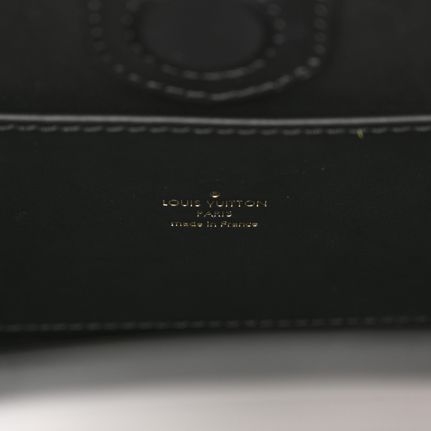 Louis Vuitton Calfskin Around Me PM White Black 6 of 11