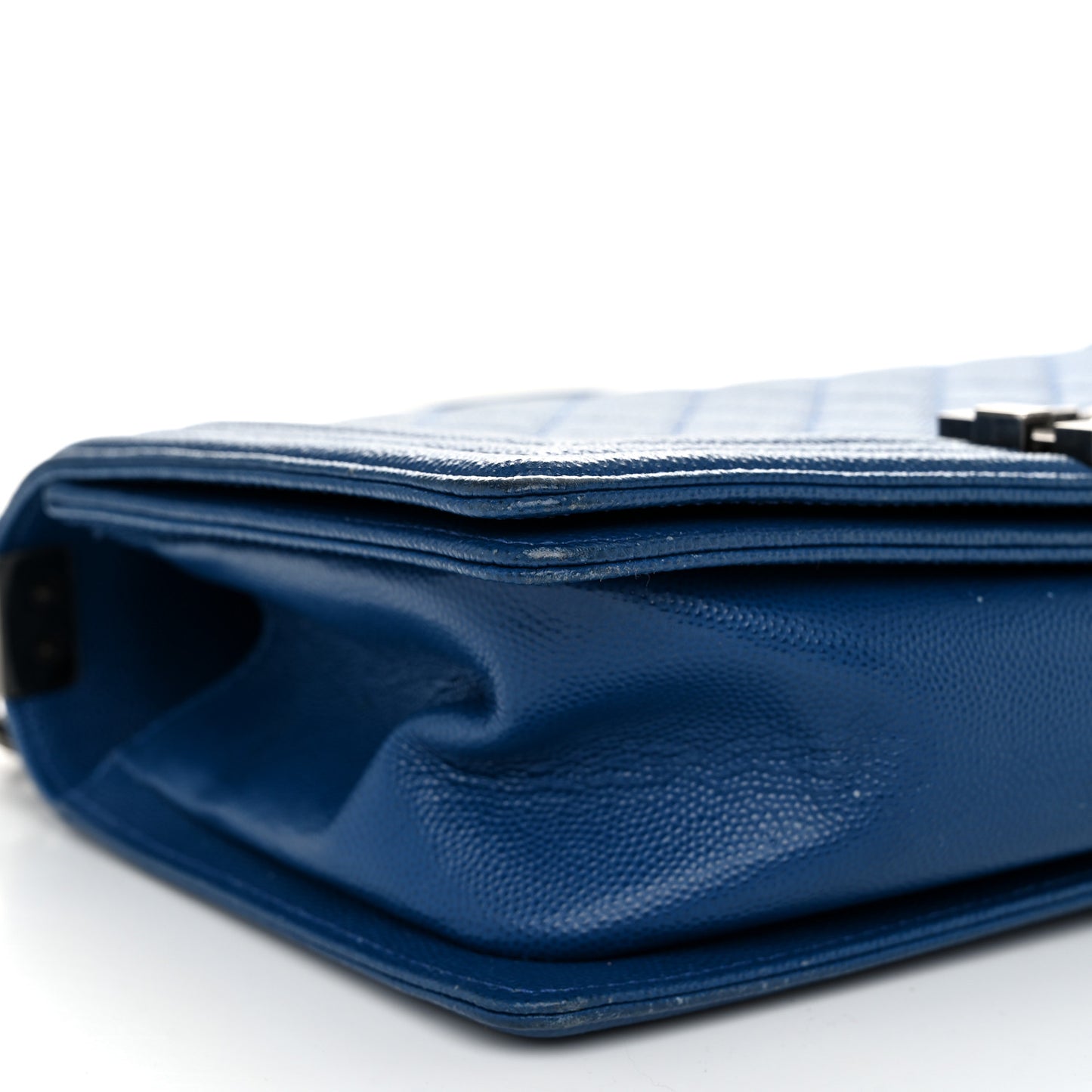 Caviar Quilted Medium Boy Flap Blue