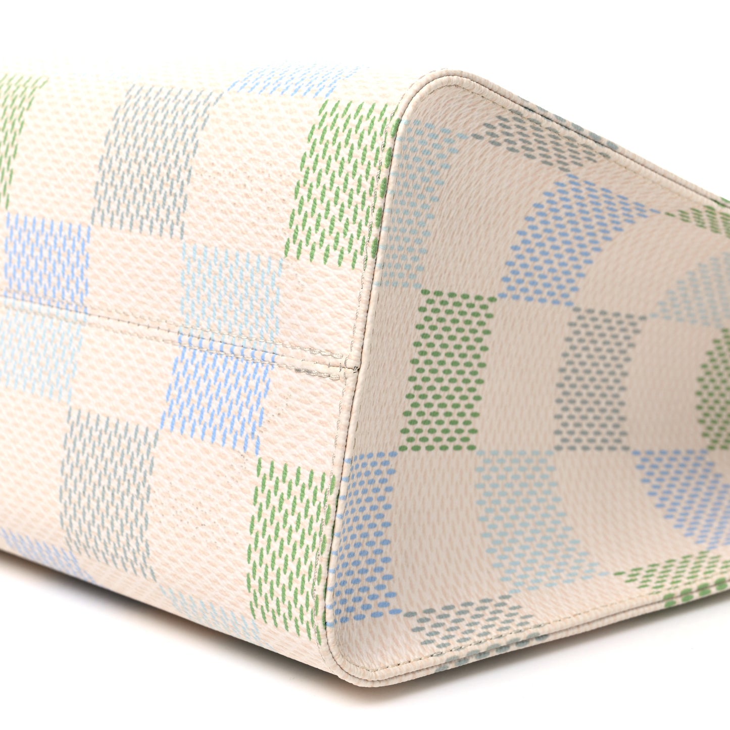 Damier Giant Onthego MM Pistachio