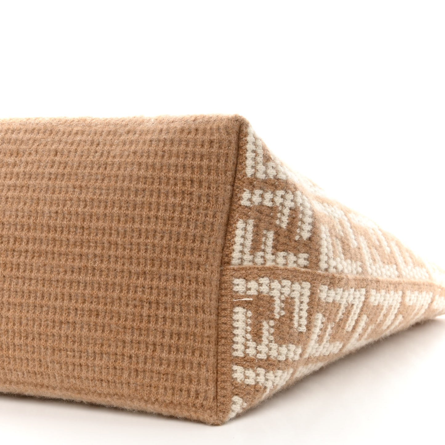 Cashmere Knit FF Large Shopper Tote Cammello