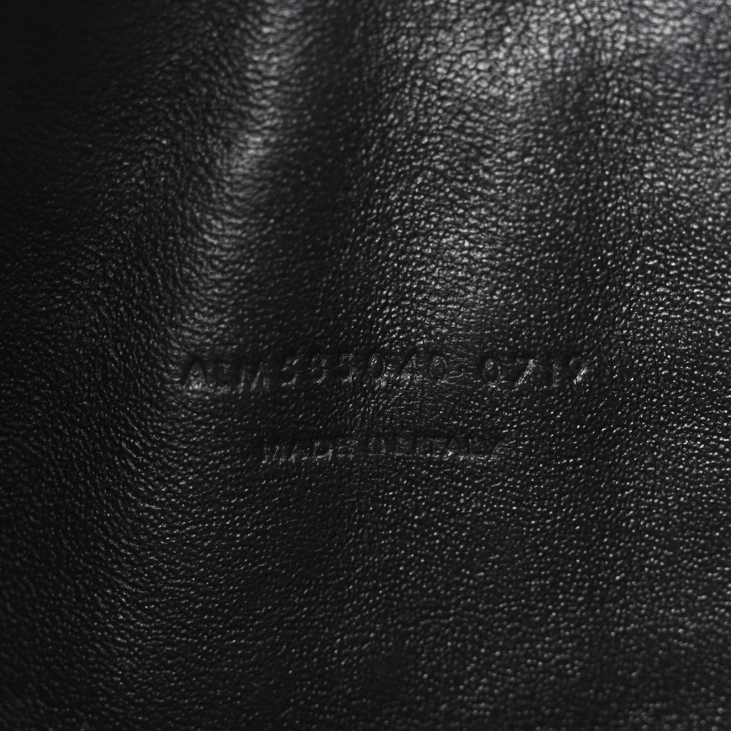 Saint Laurent Grain De Poudre Matelasse Monogram Mini Lou Camera Bag Fuchsia 7 of 10