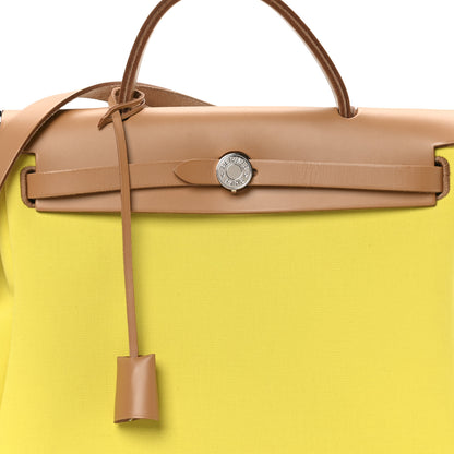 Hermes Military Toile Vache Hunter Herbag Zip Retourne 31 PM Lime Naturel Sable Rouge Garance 9 of 11