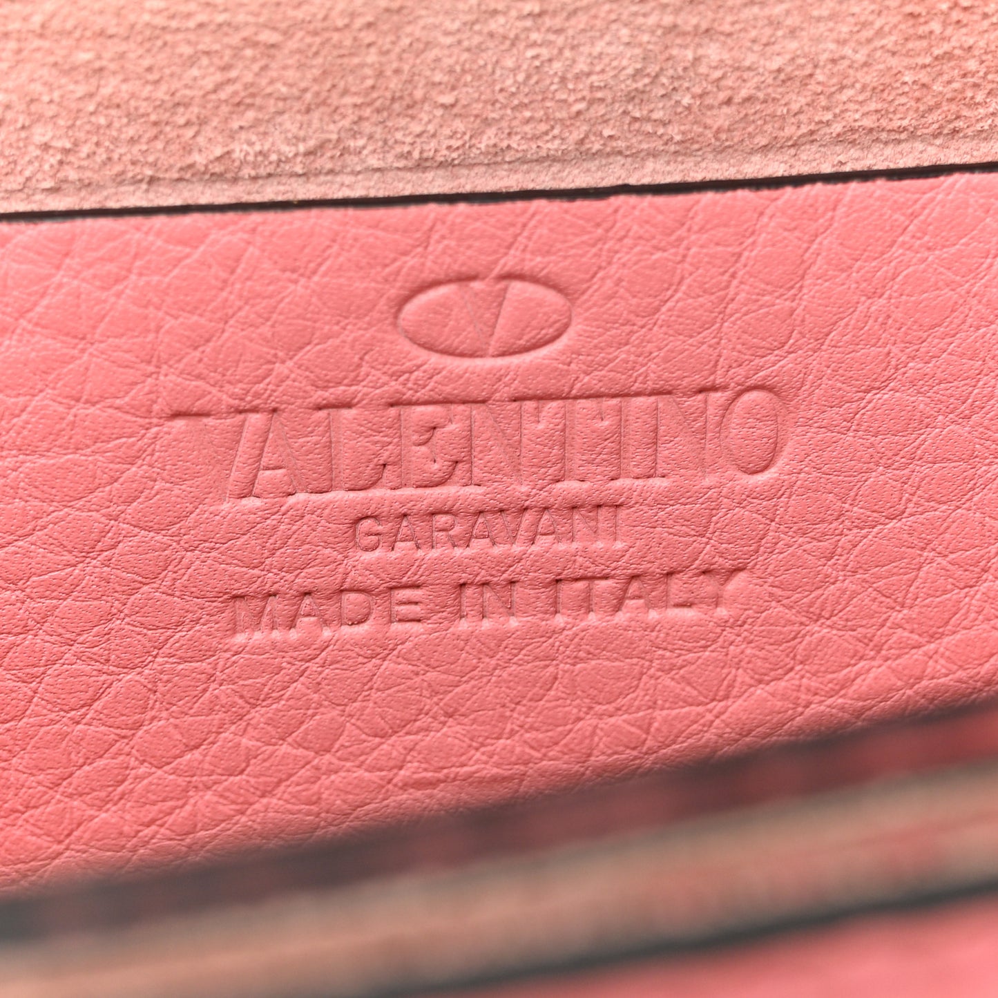 Pebbled Calfskin Rockstud Flap Crossbody Bag Paradise Rose