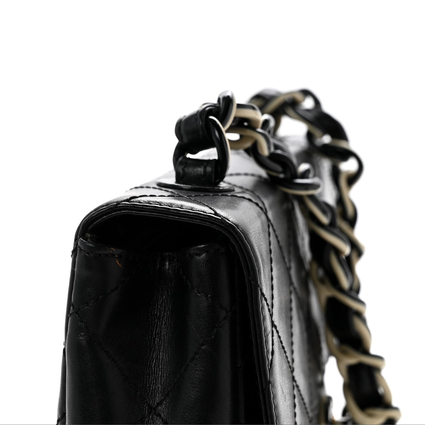 Lambskin Bekko Resin Medium Single Flap Black