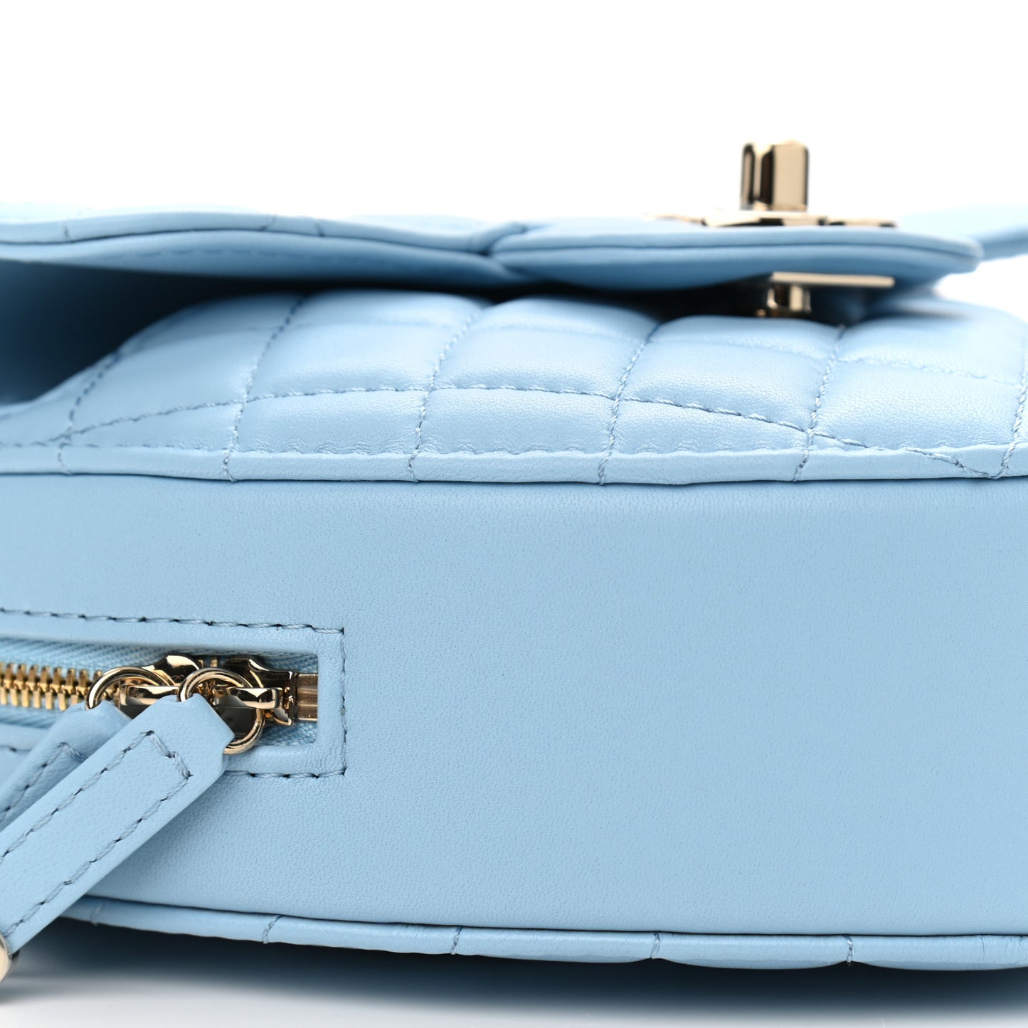 Lambskin Quilted CC In Love Heart Bag Light Blue