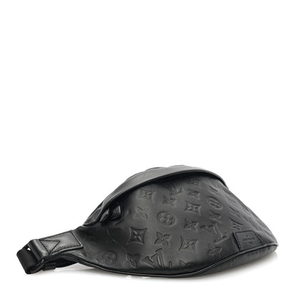 Louis Vuitton Calfskin Monogram Shadow Discovery Bumbag Black 4 of 9