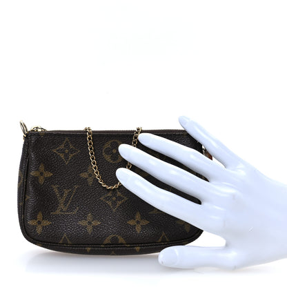Louis Vuitton Monogram Mini Pochette Accessories 2 of 10