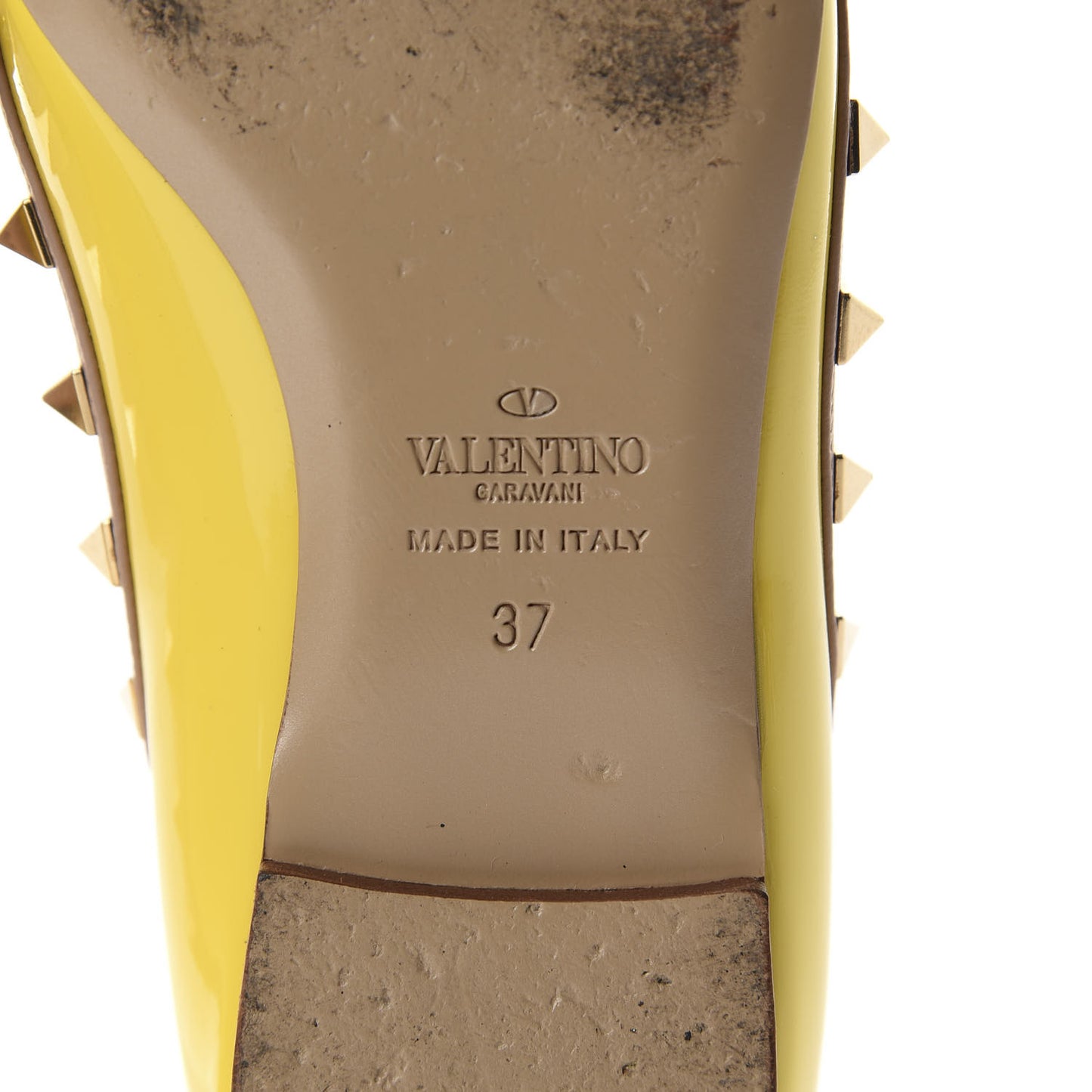 Patent Rockstud Ballerina Flats 37 Naples Yellow Poudre