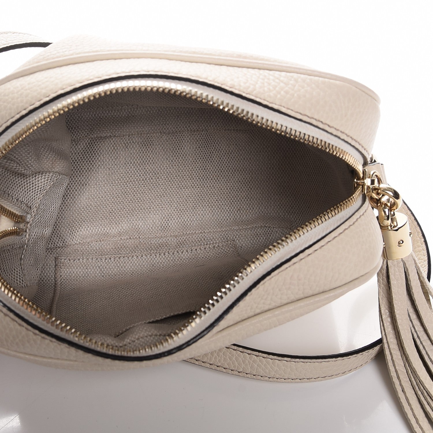 Gucci Pebbled Calfskin Small Soho Disco Bag Off White 5 of 8