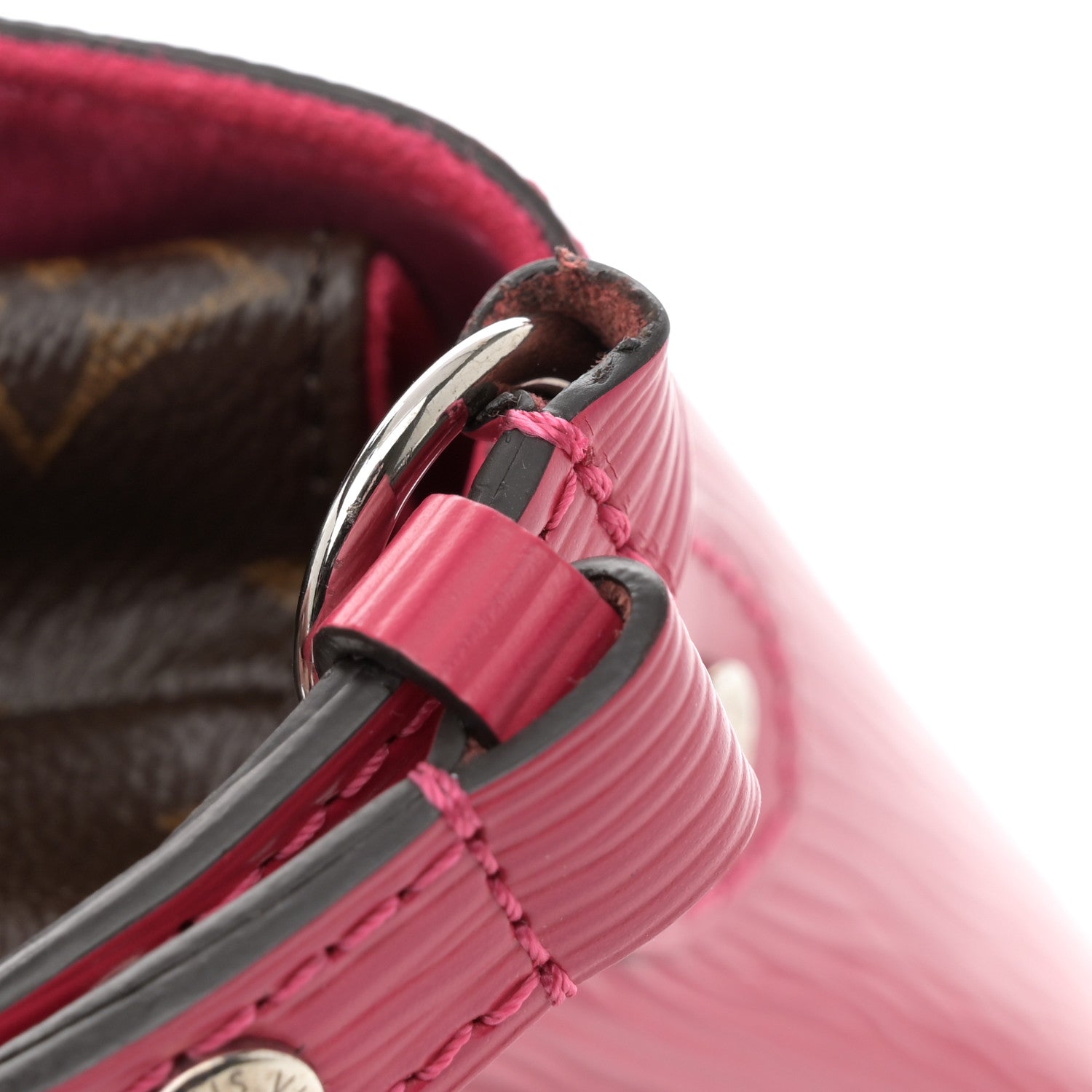 Louis Vuitton Monogram Epi Saint Michel Freesia 11 of 12