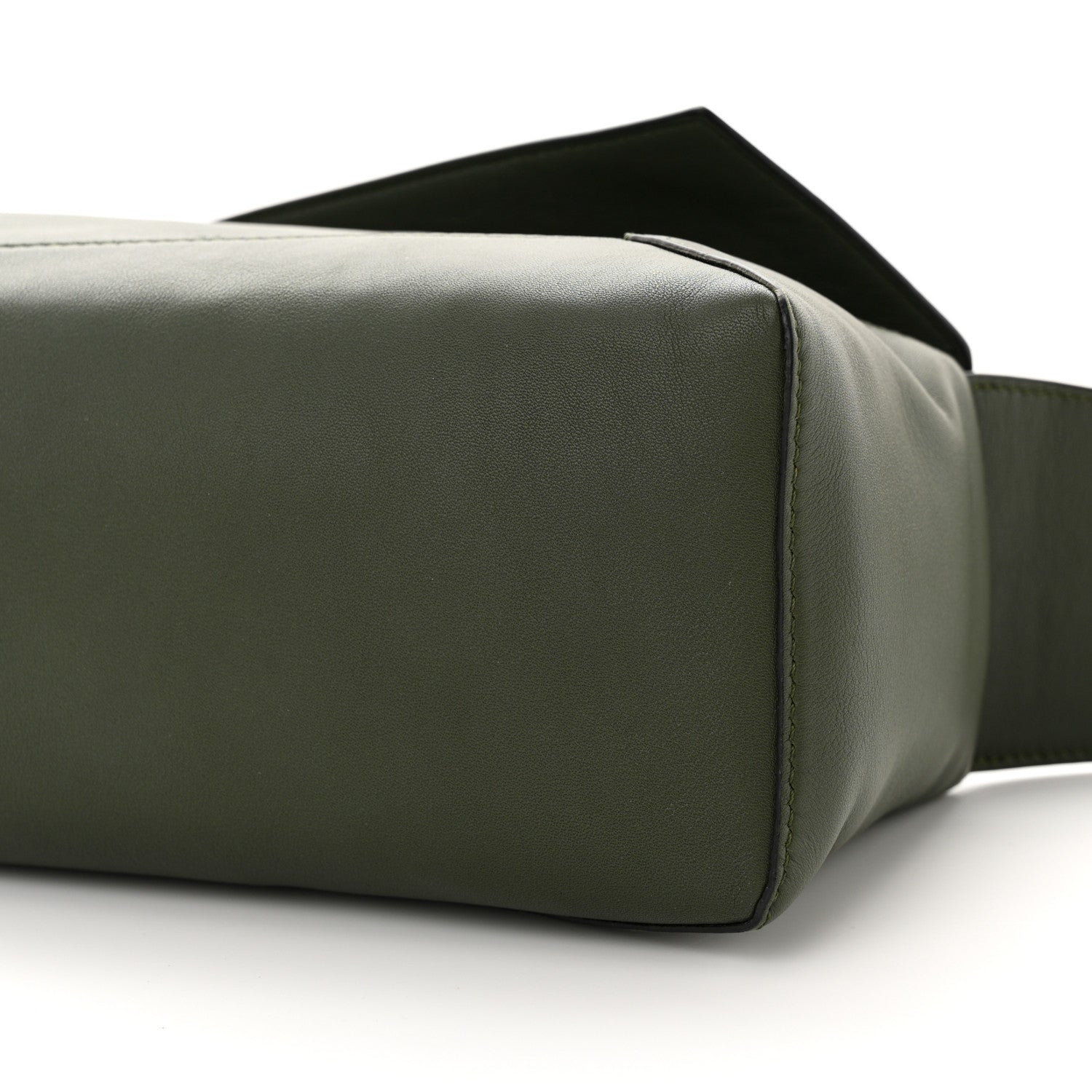 Loewe Calfskin Puzzle Hobo Avocado 9 of 9