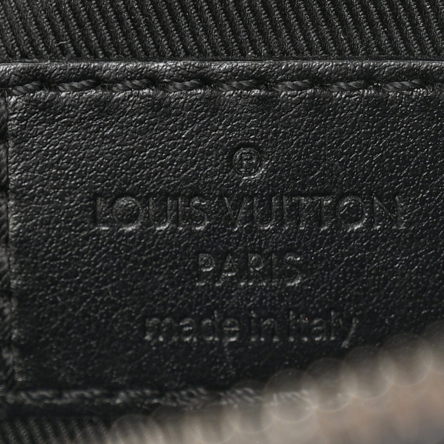 Louis Vuitton Monogram Eclipse Discovery Bumbag PM 6 of 11
