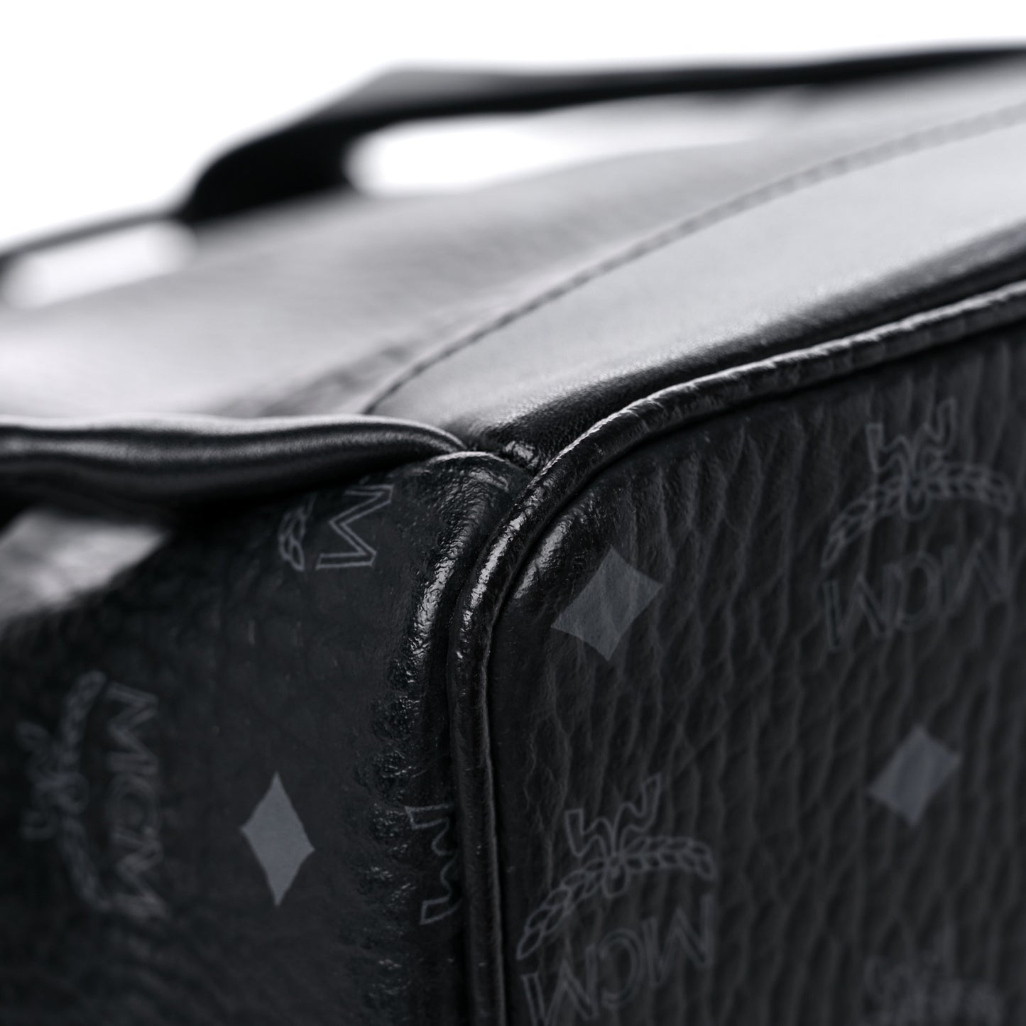 Visetos Studded Medium Stark M Backpack Black