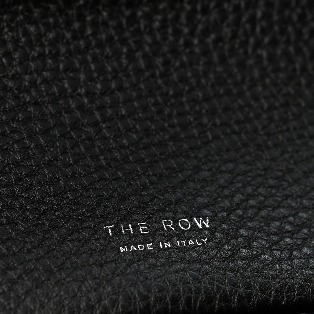 Grained Calfskin Park Tote Three Black